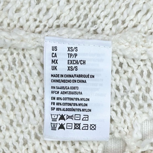 American Eagle Boho Oversized Sleeveless Crochet Cardigan - Picture 7 of 14